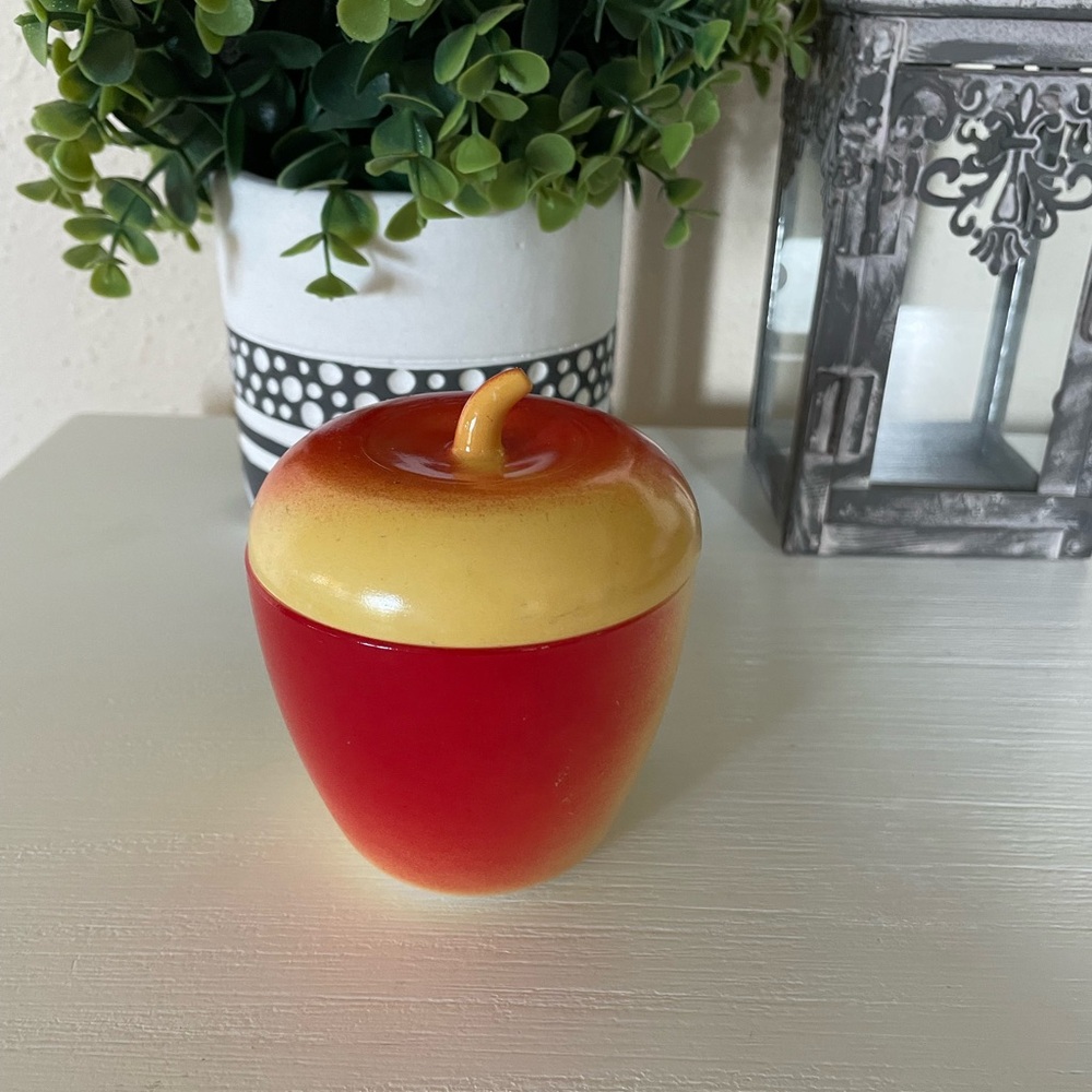 Vintage Hazel Atlas Red/Yellow Milk Glass 4” Apple Jelly Jar Sugar Dish